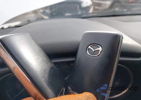 2021 Mazda Mazda6 Touring z USA, uszkodzony, nr VIN JM1GL1VM1M1600582